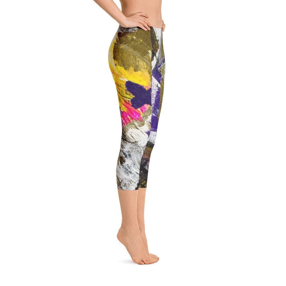 Even So. Capri Leggings Abstract Deep