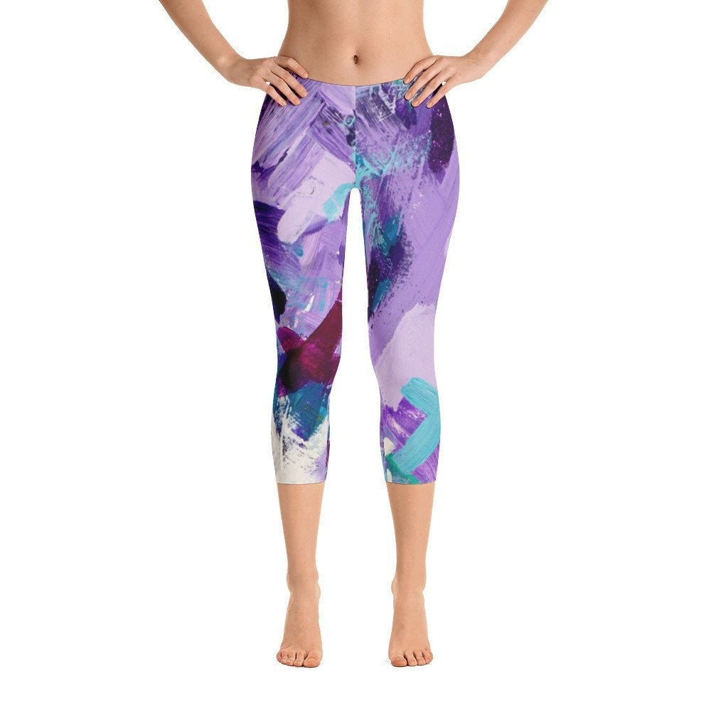 Hey You Good? Capri Leggings Abstract Deep