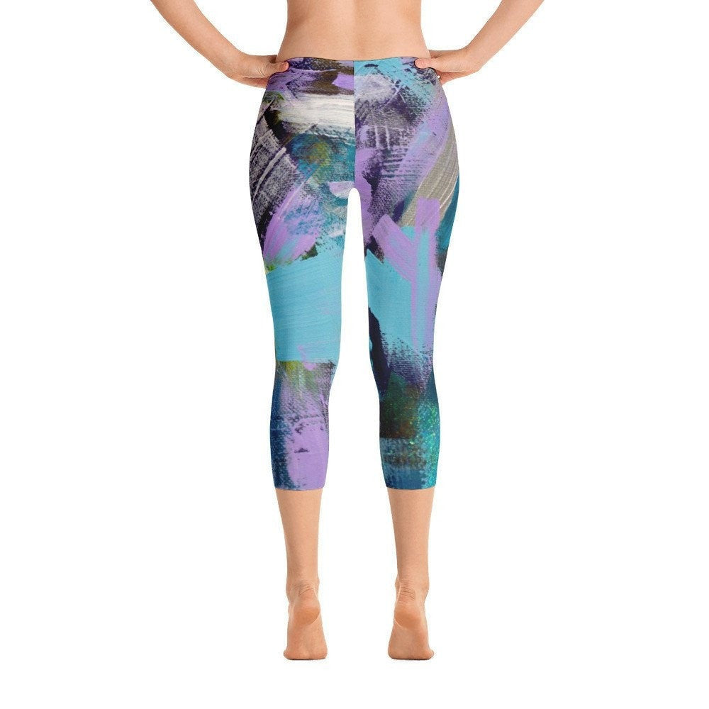 Plenty Of Time. Not Enough Time. Capri Leggings Abstract Deep